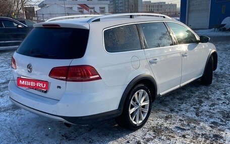 Volkswagen Passat B7, 2013 год, 1 860 000 рублей, 4 фотография