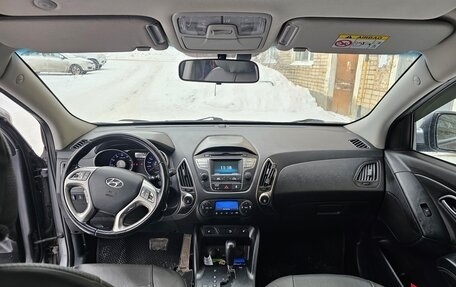 Hyundai ix35 I рестайлинг, 2015 год, 1 600 000 рублей, 4 фотография