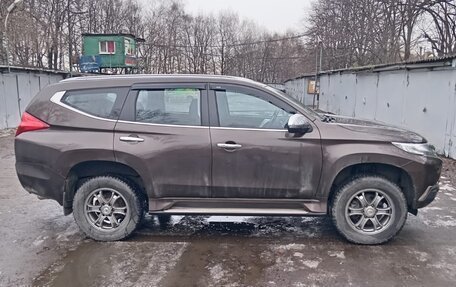 Mitsubishi Pajero Sport III рестайлинг, 2020 год, 3 100 000 рублей, 7 фотография