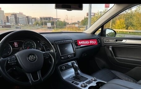 Volkswagen Touareg III, 2016 год, 3 110 000 рублей, 4 фотография