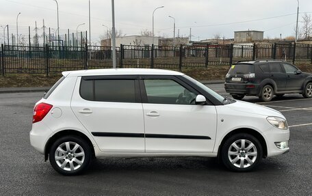 Skoda Fabia II, 2011 год, 650 000 рублей, 5 фотография