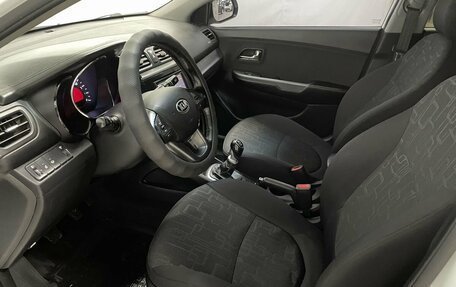 KIA Rio III рестайлинг, 2013 год, 900 000 рублей, 12 фотография