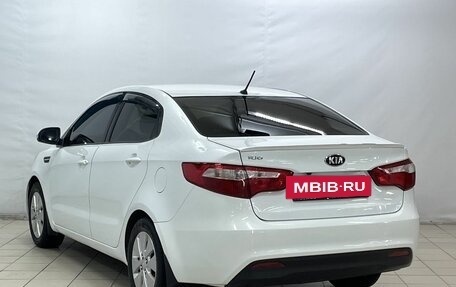 KIA Rio III рестайлинг, 2013 год, 900 000 рублей, 5 фотография