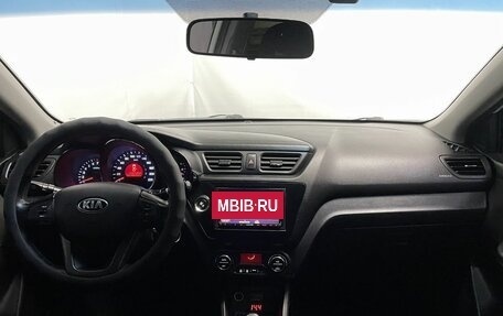 KIA Rio III рестайлинг, 2013 год, 900 000 рублей, 11 фотография