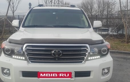 Toyota Land Cruiser 200, 2015 год, 4 450 000 рублей, 9 фотография