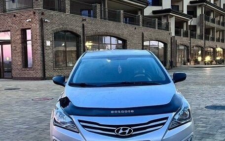 Hyundai Solaris II рестайлинг, 2016 год, 835 000 рублей, 3 фотография