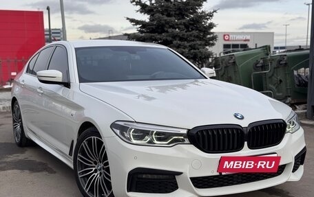 BMW 5 серия, 2018 год, 4 230 000 рублей, 2 фотография