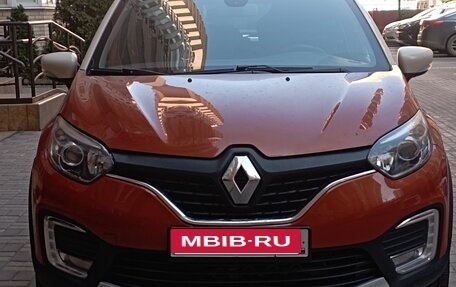 Renault Kaptur I рестайлинг, 2016 год, 1 400 000 рублей, 1 фотография