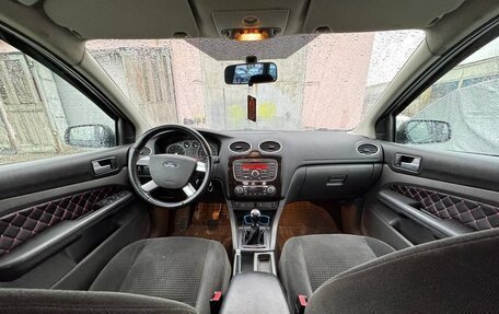 Ford Focus II рестайлинг, 2007 год, 700 000 рублей, 23 фотография