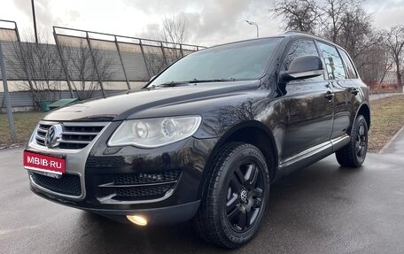 Volkswagen Touareg III, 2008 год, 1 300 000 рублей, 1 фотография