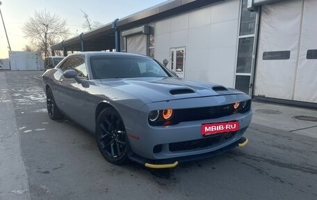 Dodge Challenger III рестайлинг 2, 2021 год, 4 100 000 рублей, 9 фотография