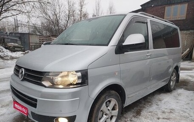 Volkswagen Multivan T5, 2010 год, 2 300 000 рублей, 1 фотография