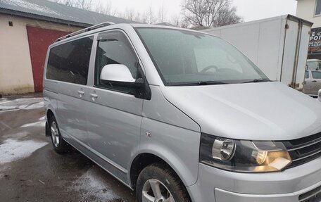 Volkswagen Multivan T5, 2010 год, 2 300 000 рублей, 9 фотография