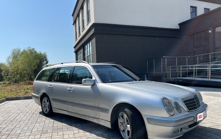 Mercedes-Benz E-Класс, 2001 год, 450 000 рублей, 2 фотография