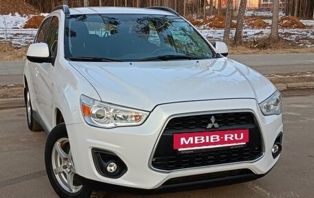 Mitsubishi ASX I рестайлинг, 2014 год, 1 000 000 рублей, 11 фотография