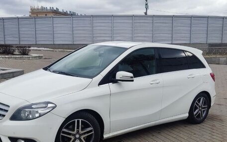 Mercedes-Benz B-Класс, 2012 год, 1 530 000 рублей, 3 фотография