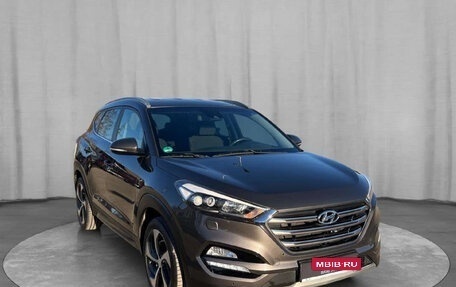 Hyundai Tucson III, 2017 год, 1 450 000 рублей, 2 фотография