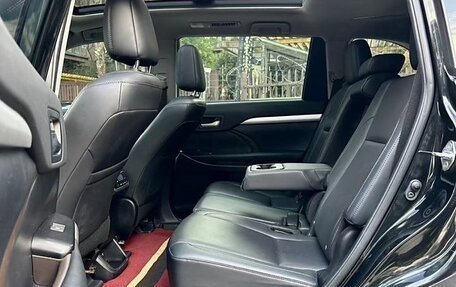 Toyota Highlander III, 2021 год, 3 356 000 рублей, 14 фотография