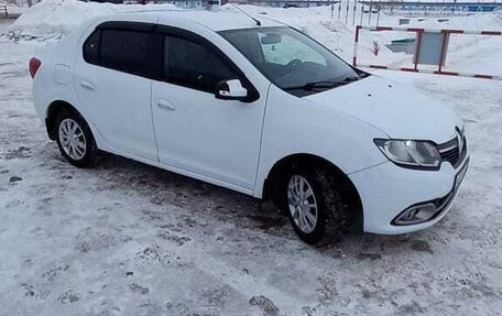 Renault Logan II, 2015 год, 717 000 рублей, 6 фотография