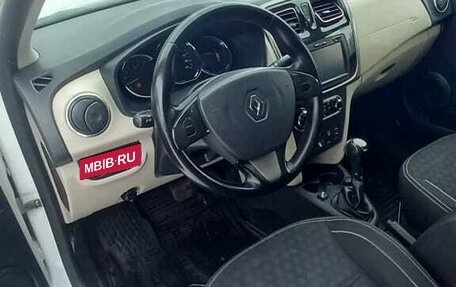 Renault Logan II, 2015 год, 717 000 рублей, 9 фотография