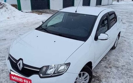 Renault Logan II, 2015 год, 717 000 рублей, 10 фотография