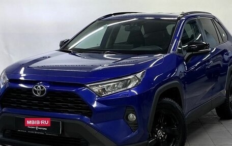 Toyota RAV4, 2021 год, 2 770 000 рублей, 1 фотография