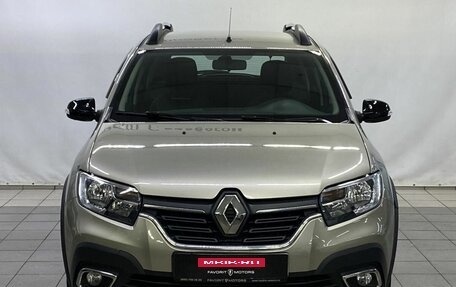 Renault Sandero II рестайлинг, 2022 год, 1 200 000 рублей, 2 фотография