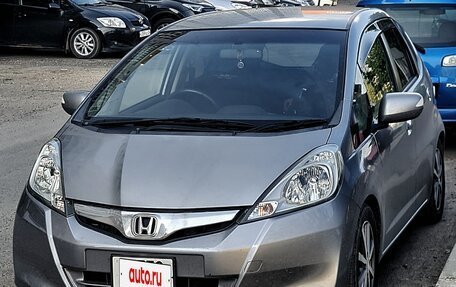 Honda Fit III, 2011 год, 1 020 000 рублей, 2 фотография