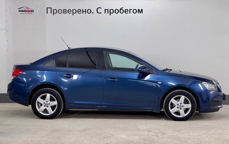 Chevrolet Cruze II, 2011 год, 649 000 рублей, 3 фотография