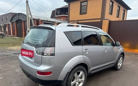 Mitsubishi Outlander III рестайлинг 3, 2008 год, 960 000 рублей, 3 фотография