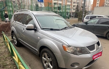 Mitsubishi Outlander III рестайлинг 3, 2008 год, 960 000 рублей, 6 фотография