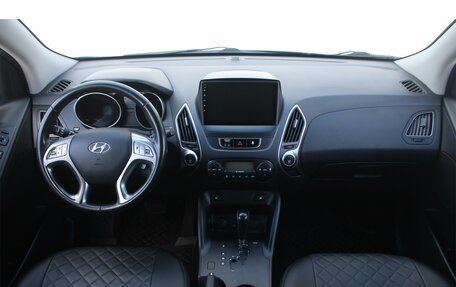 Hyundai ix35 I рестайлинг, 2010 год, 1 220 000 рублей, 7 фотография