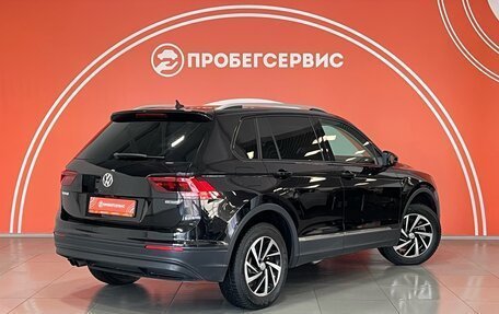 Volkswagen Tiguan II, 2018 год, 2 799 000 рублей, 5 фотография