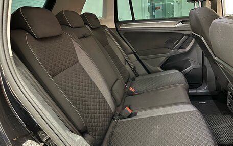 Volkswagen Tiguan II, 2018 год, 2 799 000 рублей, 31 фотография