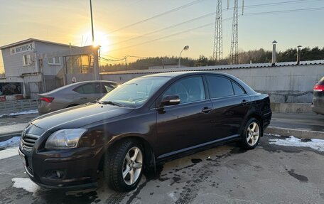 Toyota Avensis III рестайлинг, 2006 год, 645 000 рублей, 10 фотография