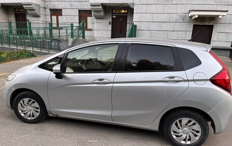 Honda Fit III, 2014 год, 950 000 рублей, 7 фотография