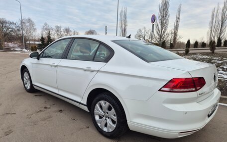 Volkswagen Passat B8 рестайлинг, 2017 год, 1 485 000 рублей, 5 фотография