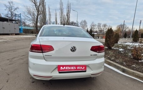 Volkswagen Passat B8 рестайлинг, 2017 год, 1 485 000 рублей, 9 фотография