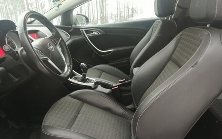 Opel Astra J, 2013 год, 850 000 рублей, 7 фотография