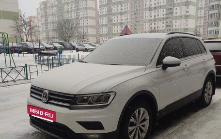 Volkswagen Tiguan II, 2019 год, 2 570 000 рублей, 2 фотография