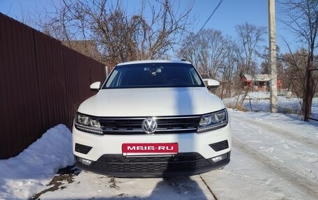 Volkswagen Tiguan II, 2019 год, 2 570 000 рублей, 3 фотография