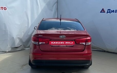 KIA Rio III рестайлинг, 2015 год, 909 000 рублей, 5 фотография