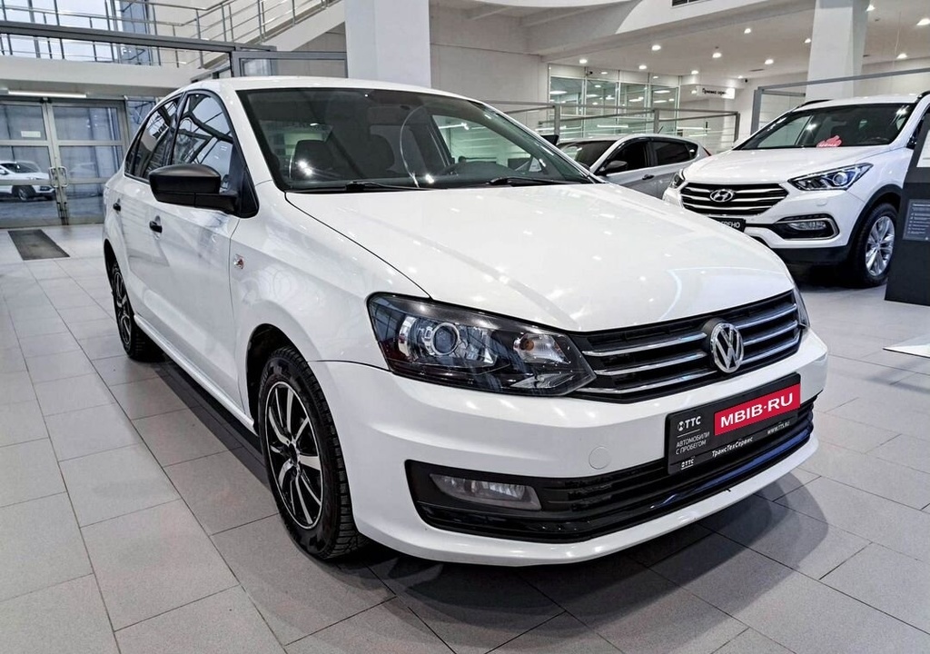 Volkswagen Polo, 2019 год, 949 000 рублей, 3 фотография