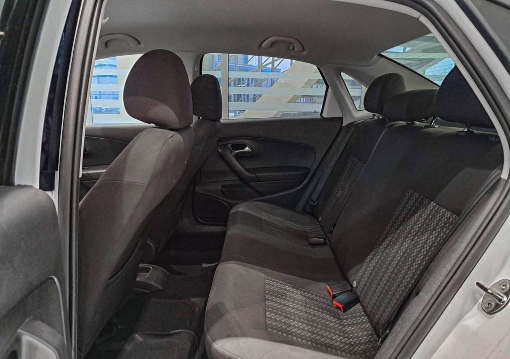 Volkswagen Polo, 2019 год, 949 000 рублей, 15 фотография