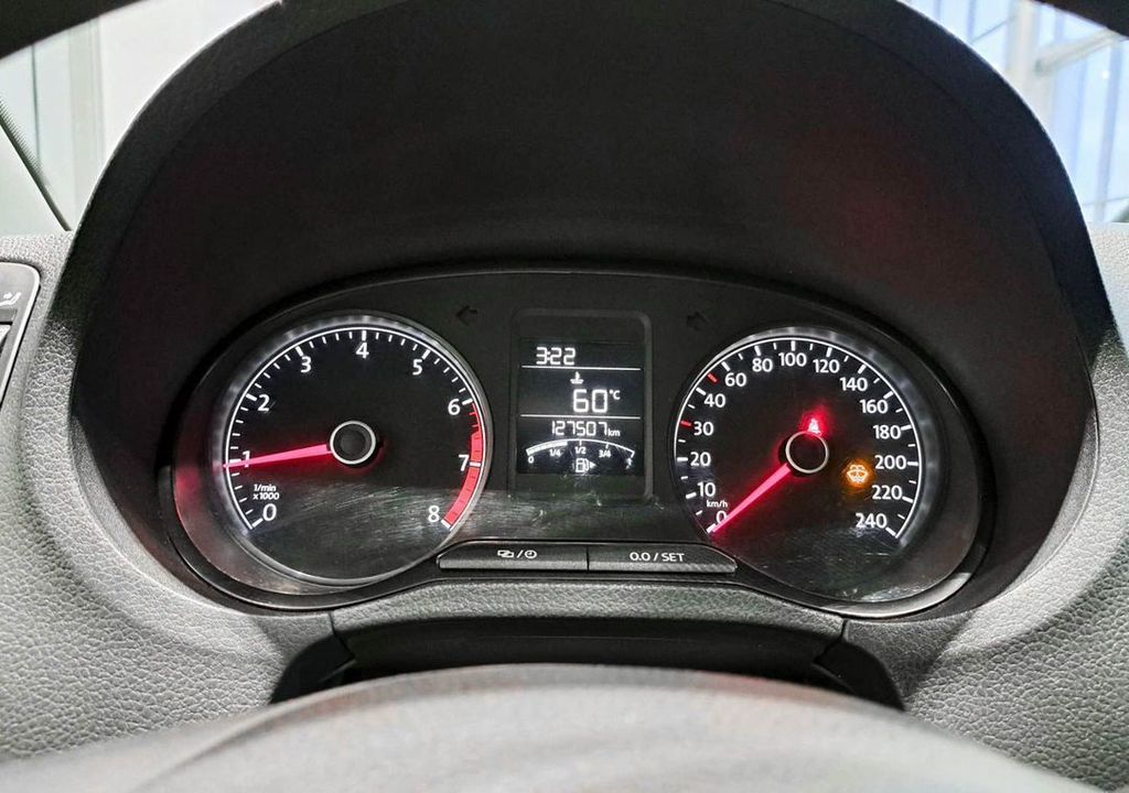 Volkswagen Polo, 2019 год, 949 000 рублей, 16 фотография