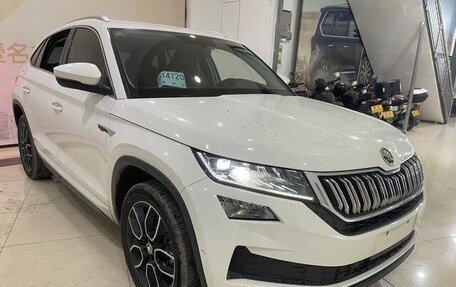 Skoda Kodiaq I, 2021 год, 2 450 000 рублей, 1 фотография