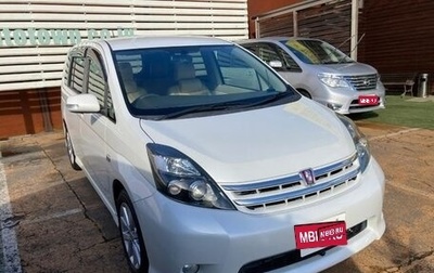 Toyota ISis I, 2011 год, 950 000 рублей, 1 фотография