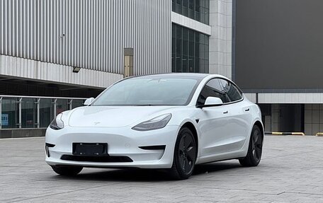 Tesla Model 3 I, 2021 год, 2 940 000 рублей, 3 фотография