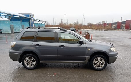 Mitsubishi Outlander III рестайлинг 3, 2008 год, 650 000 рублей, 2 фотография