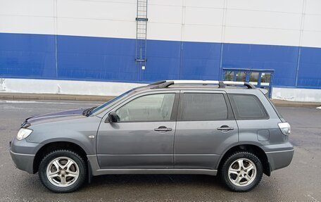 Mitsubishi Outlander III рестайлинг 3, 2008 год, 650 000 рублей, 4 фотография